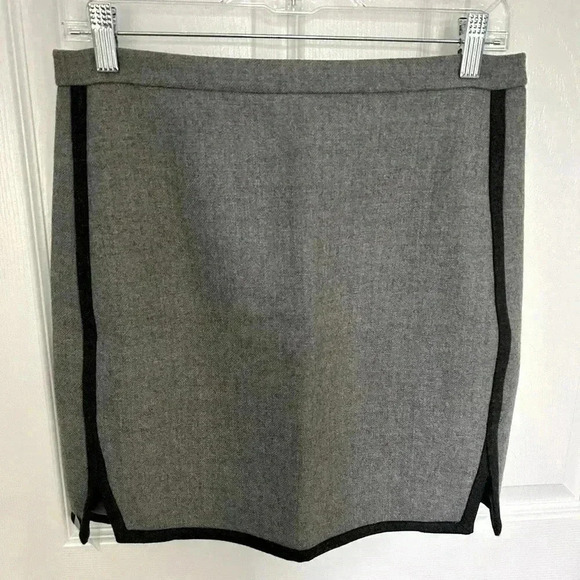 J. Crew Dresses & Skirts - NWT J. Crew Wool Skirt size 6
